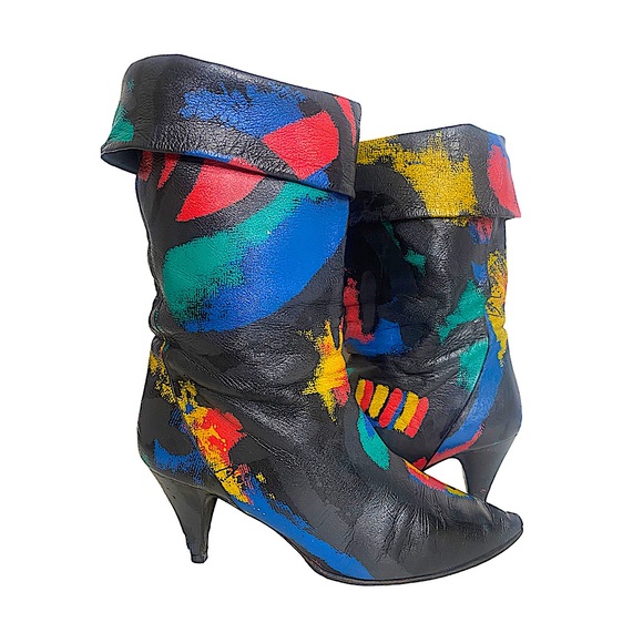 Vintage Shoes - Vntage 90s Graffiti Leather Slouch Heel Bootie 8.5